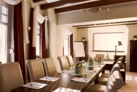Landhotel Schwarzer Adler Suelzetal Экстерьер фото